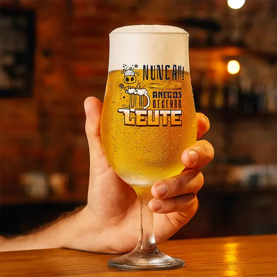 Taça Para Cerveja Berlin Nunca Fiz Amigos Taça de Vidro para Cerveja 330ml - Ruvolo