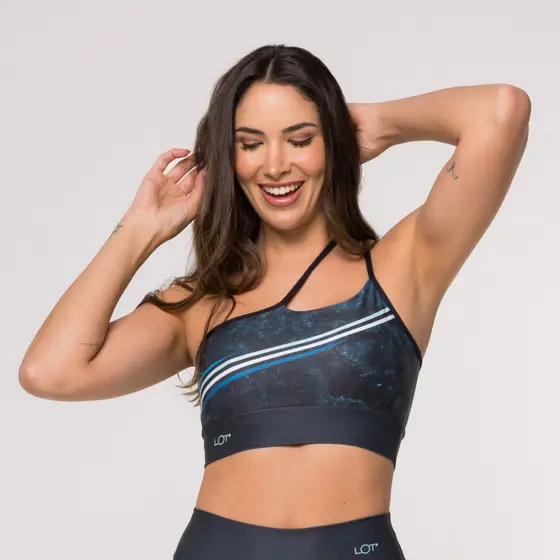 Top Universe Feminino Fitness Musculação Academia Lot Fitness