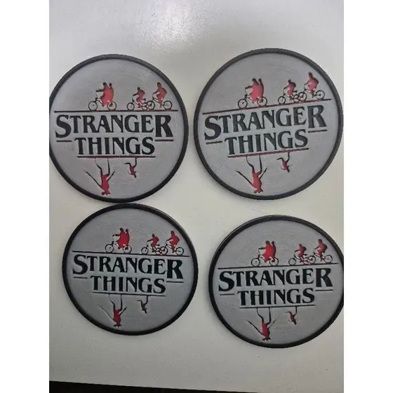 Porta-copo Stranger Things kit 4 unidades