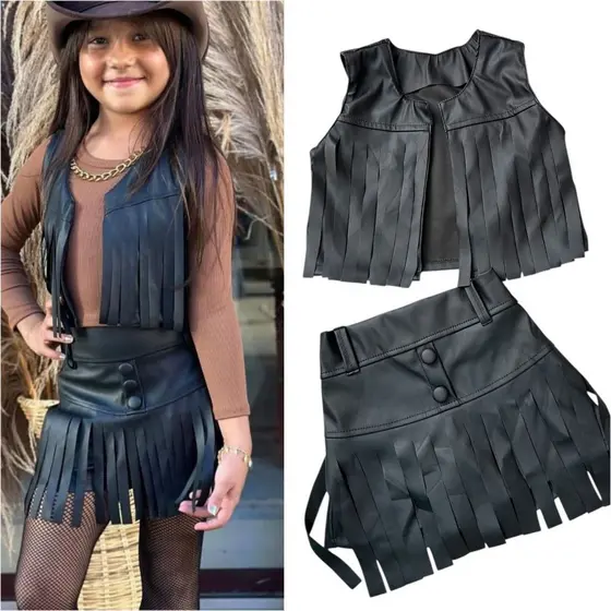 Conjunto Boiadeira Colete e short Courinho infantil menina Ana Castela /Courinho Tendencia