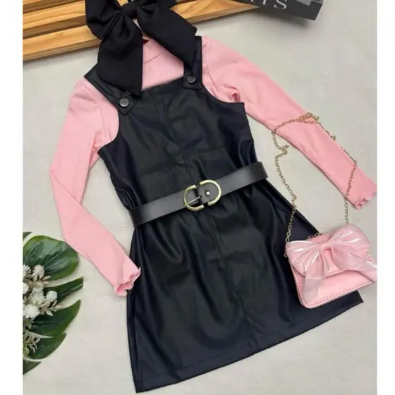 Salopete Infantil Menina Couro Fake Mini Diva Vestido Jardineira Boiadeira Blogueirinha Premium