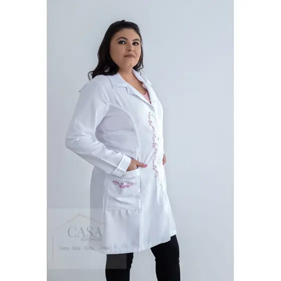 Jaleco Acenturado Feminino Bordado Com Manga Ref: 034  - PRONTA ENTREGA