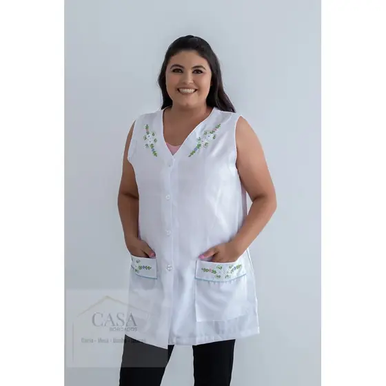 Jaleco Feminino Branco Bordado Tecido Oxford Professora Esteticista Enfermeira ref : 08 - PRONTA ENTREGA