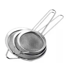 Kit C/ 3 Peneiras em aço Inox de alta qualidade e resistência  Marca Catuai 8/10/12cm Luxo