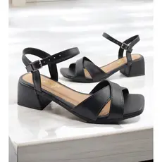 Sandália Feminina Salto Baixo 5cm Social Com Fecho de Fivela Palmilha Macia Tendencia Verão 2025