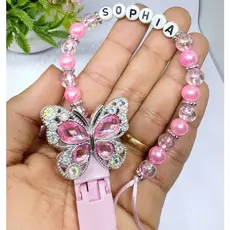 Prendedor de Chupeta Personalizado com nome Coleção Luxo  Borboleta, Urso e Lacinho