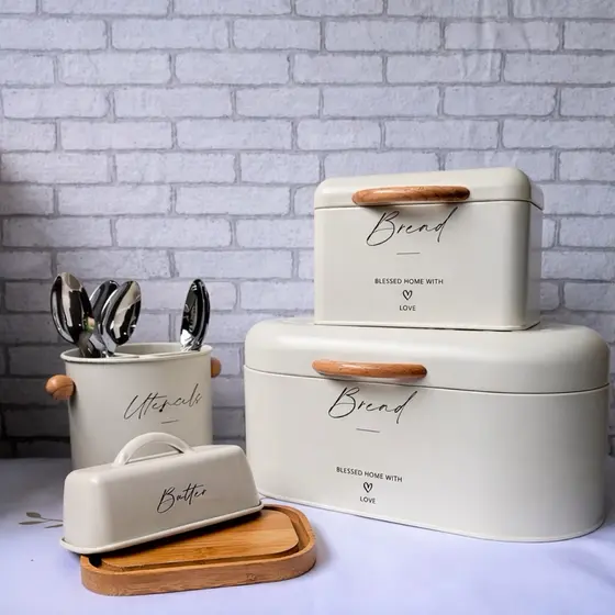 Porta Pão / Manteigueira e porta talheres em metal com Bambu Branco Vintage