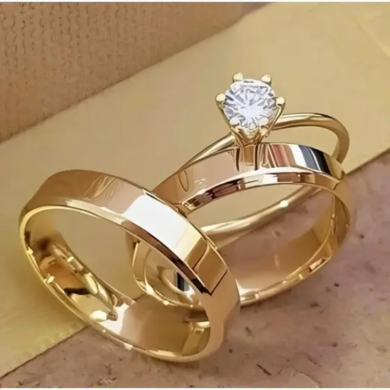 Par Aliança e Anel Solitario 4mm Noivado Casamento Compromisso 100% em moeda cor de Ouro 18k