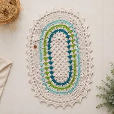 Tapete de crochê  Oval 58x40cm Tapete multiuso artesanal ,tapete para banheiro, cozinha, quarto, e entrada.