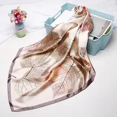 Lenço Feminina Pescoço Echarpe Cetim Scarf Estampas Bolinha Laçinho Laço 90x90cm