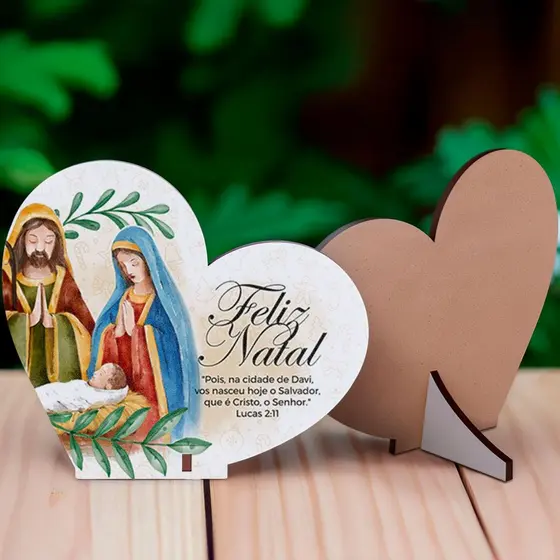 Lembrancinha Coração Natal Família Sagrada MDF Decoração e Brinde Especial - 45 unidades