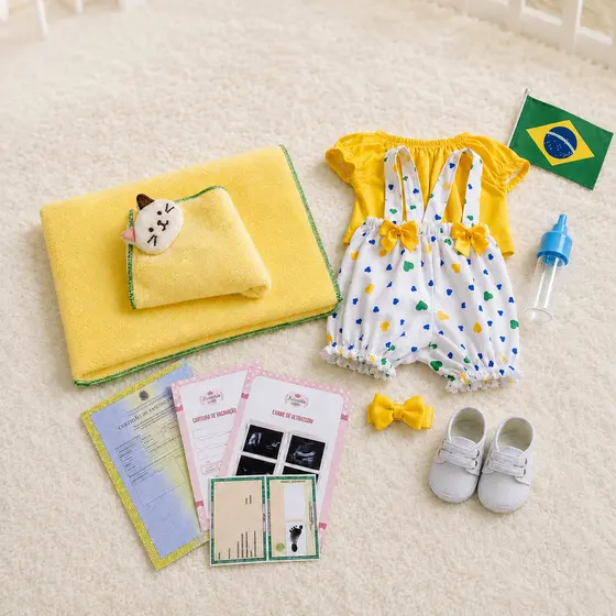 Kit Enxoval Bebê Reborn Completo Roupinha Jardineira Manta Naninha Mamadeira Documentos