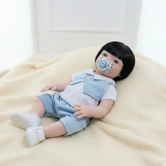 Bebê Reborn Menino 100% Silicone Pode Banho Roupa Brilhante 48cm!