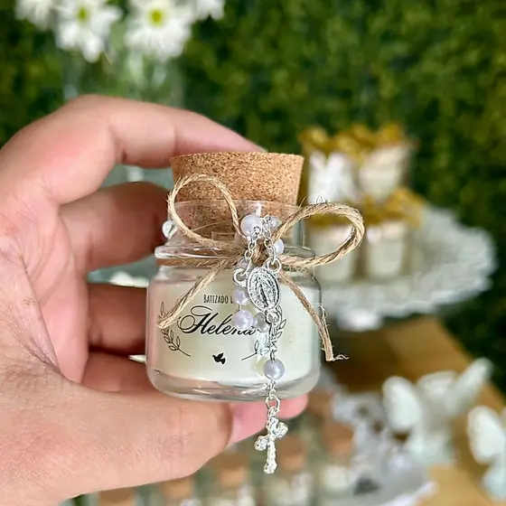 kit 12 lembrancinhas velas perfumadas - tampa de rolha + mini terço