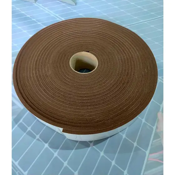 Fita de Eva Autocolante em Eva Marrom - 50mm x 05 mm x 10 metros