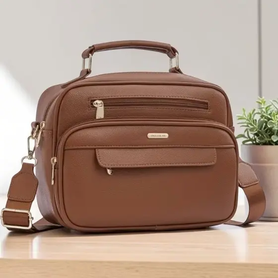 Bolsa Feminina Transversal Tiracolo Média Casual Alça Lateral.