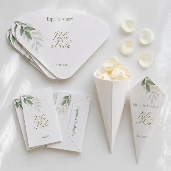 Kit Lenços Lágrimas de Alegria (50und), Ventarolas (50und) e Cones de Pétalas/Arroz (25und) Casamento Personalizado