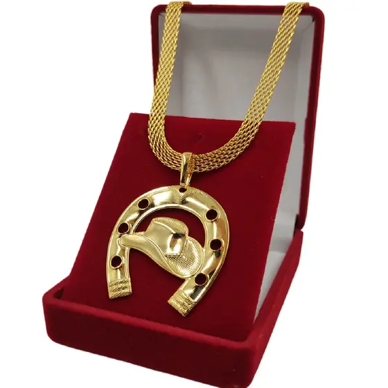 Colar Feminino Ferradura com Chapéu Banhado a Ouro 18K Cordão Esteira Laminado Luxo 45cm