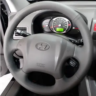 Capa De Volante Costurada Tucson Cinza Claro