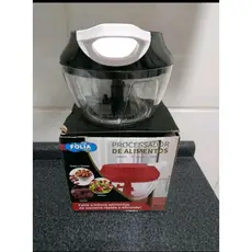 Mini Processador de alimentos manual.