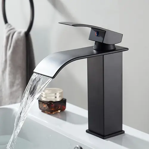 Torneira De Luxo Quente e frio Banheiro Lavabo cuba Cascata Monocomando Preta Fosco Com mangueira Bica Baixa
