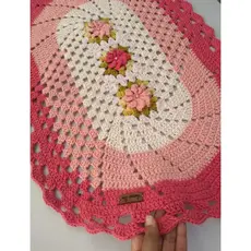 KIT DE Tapete Espiral Em Crochê - Com Aplicações em Flores 2 PEÇAS