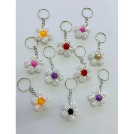 Chaveiro Flor de Pérolas – Pacote com 10 unidades- Embalados Individualmente