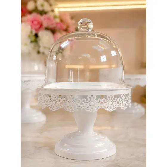 Boleira com Tampa de Vidro 27cm x 21cm – Elegância e Sofisticação para Sua Mesa
