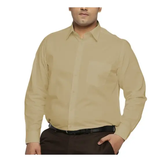 Camisa Social Masculina Plus Size Manga Longa Bege Claro Lisa Microfibra com Elastano Trabalho Uniforme Extra Grande