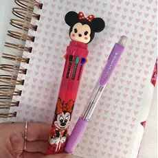 Caneta 10 Cores Diisney + Brinde Exclusivo de Lapiseira, Escolha o Seu Personagem!