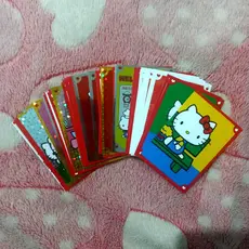 [AUTALIZADAS] Figurinhas Livro Ilustrado Hello Kitty 50th Anniversary Complete Seu Álbum