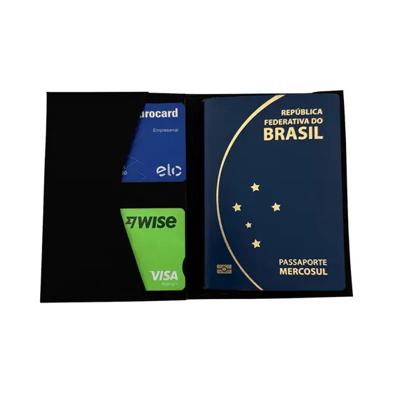 Porta Passaporte Premium em Couro Sintético Preto