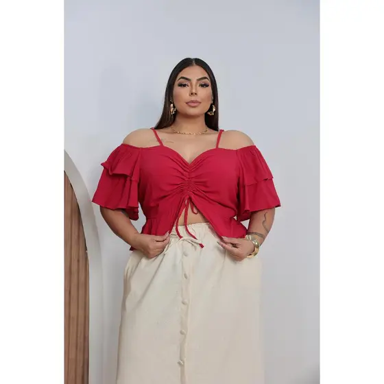 BLUSA CROPPED MANGA CURTA COM BABADO PLUS SIZE COM CORDÃO PARA AJUSTARO DECOTE VESTE ATÉ 54