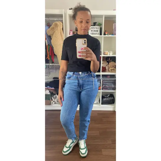 Calça jeans Mom linha premium cor clara sem lycra sem rasgo