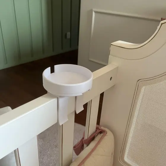 Suporte para Babá Eletrônica de Berço Base Grande Universal Ajustável - Câmera com Áudio e Monitor Bebê Encaixa no Berço