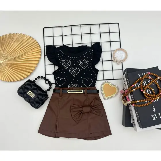 Conjunto Infantil Menina Saia Plissada Courino Blusa Em Pedrarias Strass estilosa Blogueirinha Princesa