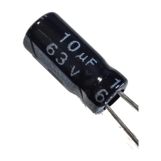 Capacitor 10uF 50V ou 63V - eletrolítico radial - uso geral, montagens do Arduino
