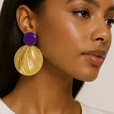 Brincos Dourado Com Pedras Coloridas Folhas/Envio Aleatorio De Cores