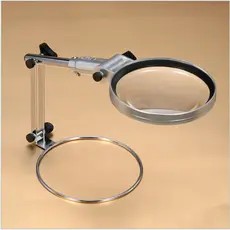 Lupa De Mesa 0 mao Dobrável Com 1 Leds 28 altura