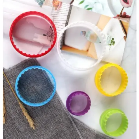 Kit Cortador Molde Redondo Babado Frisado 5 Peças Biscuit Biscoito Pasta Americana Confeitaria