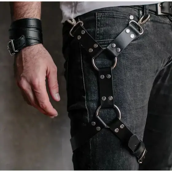 Suspensório Para Coxa Masculino Punk Rock