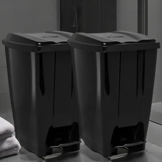 Kit 2 Lixeiras com Pedal e Tampa 20 Litros em Plástico Resistente
