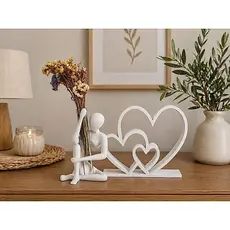 Kit Decoração Amor & Conexão – Escultura Casal + Corações Decorativos Minimalistas Premium