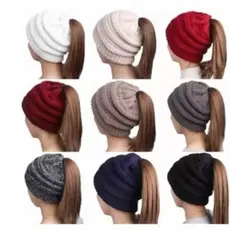 Touca Feminina Inverno Gorro De Lã Com Furo Para Rabo De Cavalo