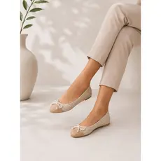 Sapatilha feminina Renata bico redondo trisse com laço moda evangélica estilo casual dia a dia.