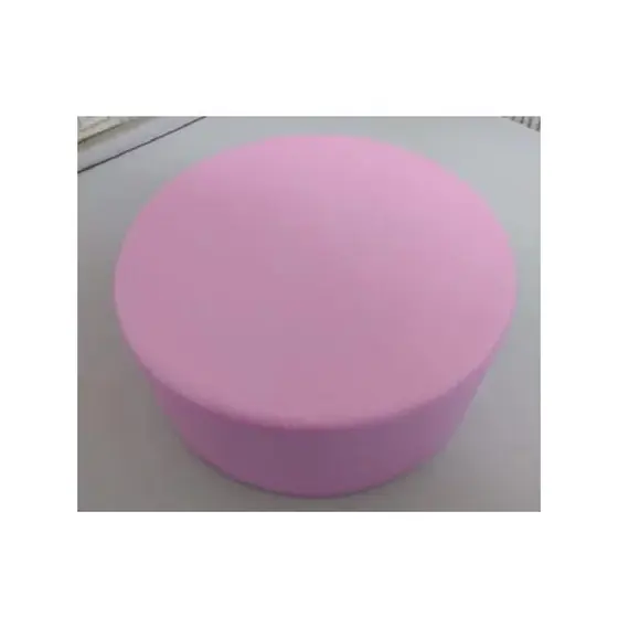 Bolo Fake Revestido Com EVA sem emendas de 15 cm.