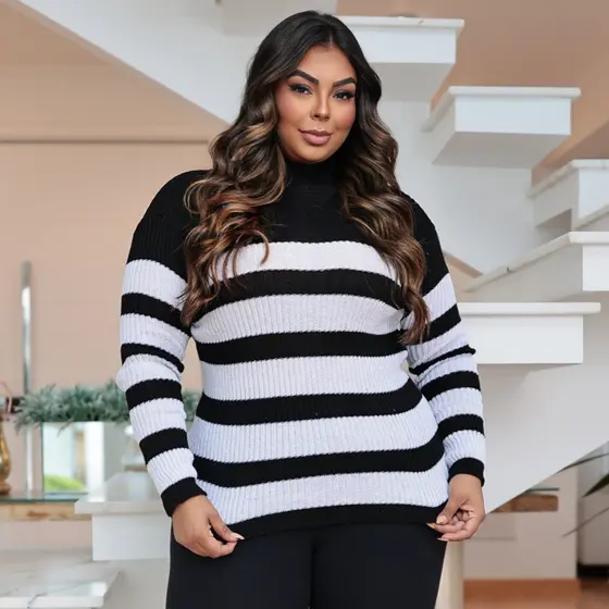 Blusa Plus Size Frio Tricot Cacharrel Listrada Gola Alta