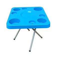 Mesa Petisqueira Plástica Dobrável com Pés Galvanizados para Camping e Lazer