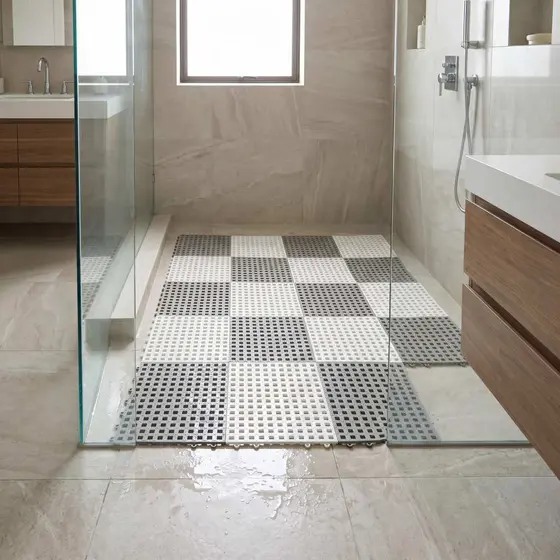 Kit 6 Tapete Piso Estrado Antiderrapante 30x30cm Box Banheiro Piscina Modular Drenante Chuveiro Área Molhada Encaixe