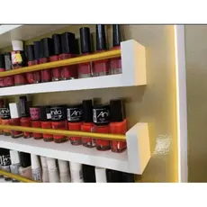 kit prateleira de esmaltes com barra de proteção
